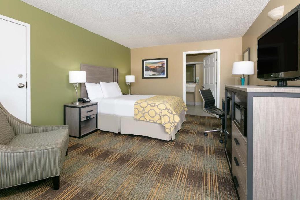 Baymont By Wyndham Prattville - Montgomery Bagian luar foto