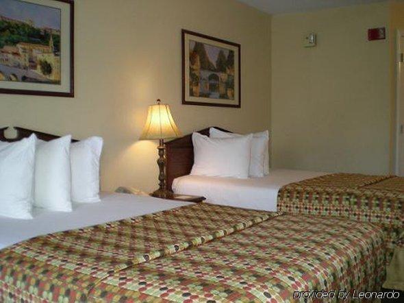 Baymont By Wyndham Prattville - Montgomery Ruang foto